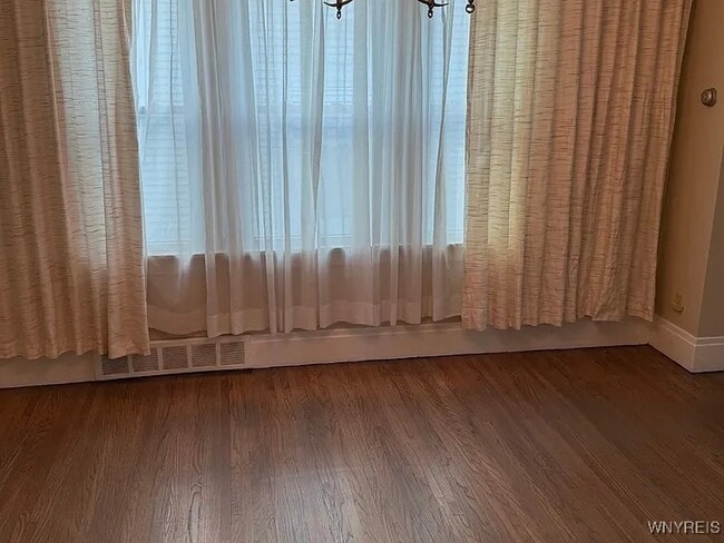 Photo - 300 North Park Ave