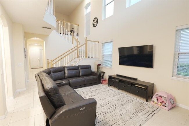 Photo - 2082 Chatham Pl Dr