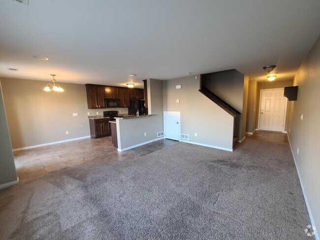Building Photo - 2613 Douglas Pl SE Rental