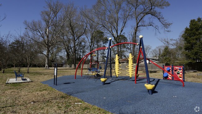 Scotlandville Homes