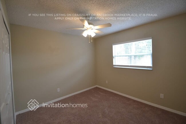 Photo - 12105 72nd St N