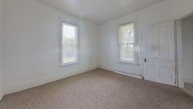 Photo - 2801 Bridgeview Rd