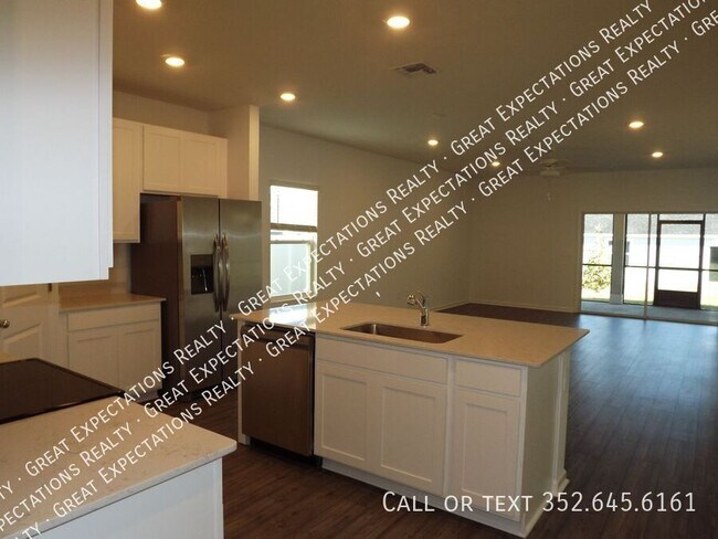 Photo - 4706 SW 83rd Lp House