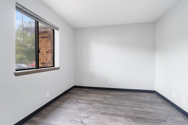 1 Bed Bedroom