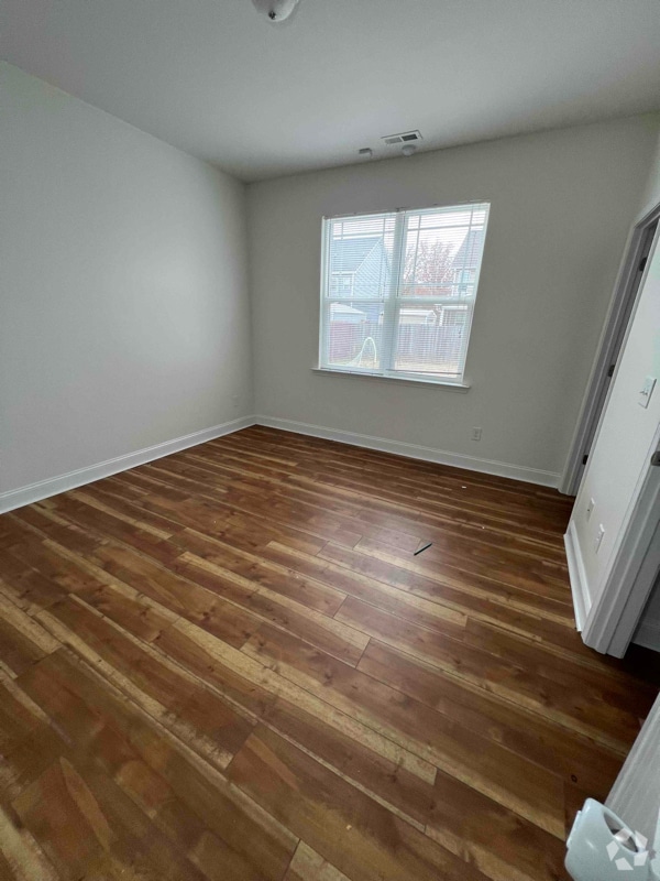 Building Photo - 2016 Roswell Rd Rental