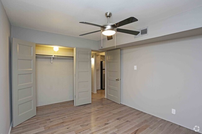 2BR,2BA - #206 - BEDROOM