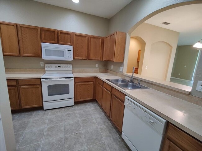 Photo - 2980 Ashland Ln S