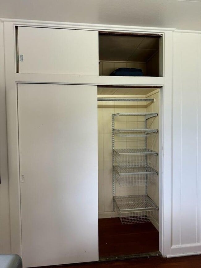 Photo - Ocean, Hilo Bay Views, Fully Restored Plan...