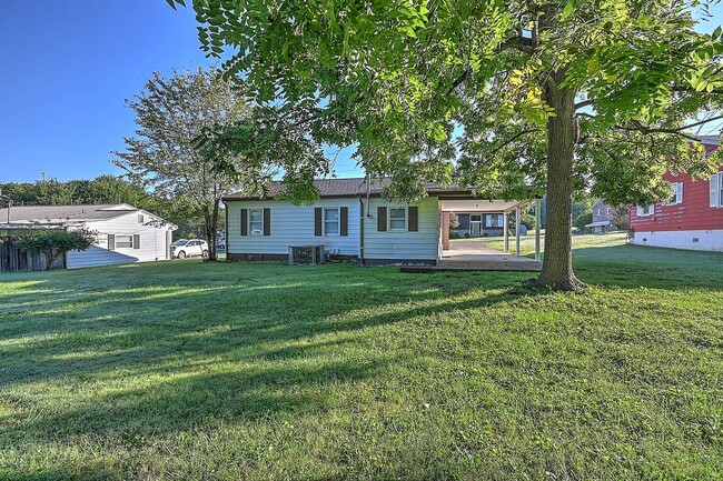 Photo - 115 Starlite Dr
