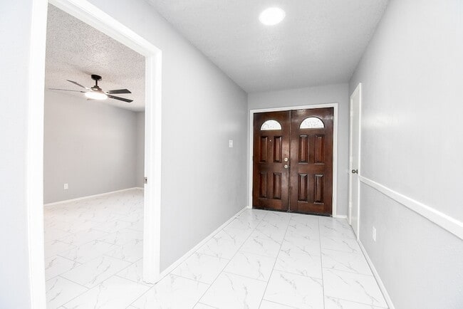 Photo - 23515 Briarcreek Blvd