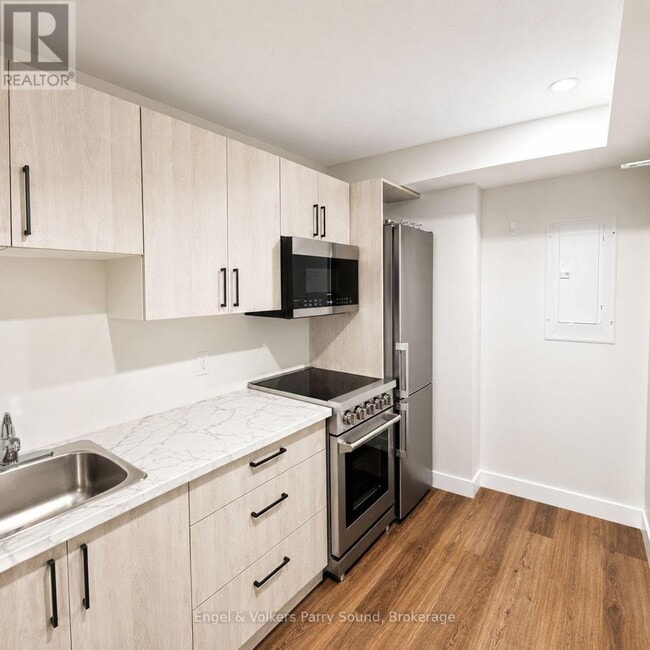 Photo - 57 James St Unit 201