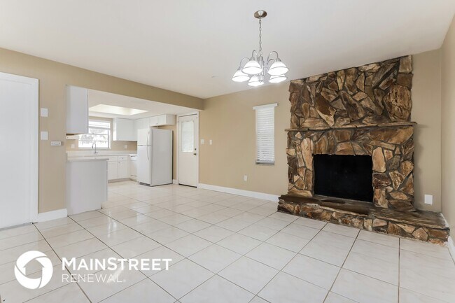 Photo - 2234 Village Ct