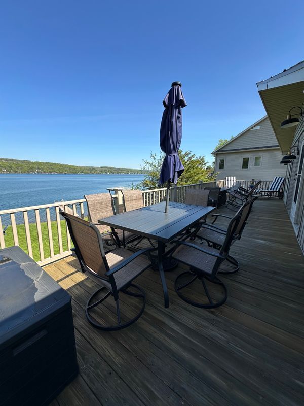 Photo - 622 E Lake Rd