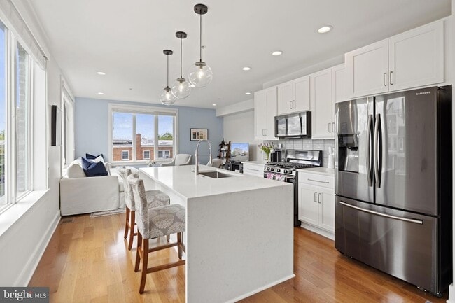 Photo - 800 21st St NE Unit 1