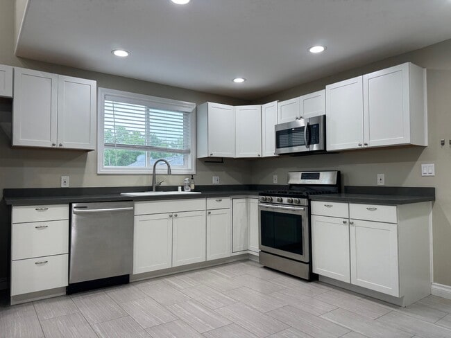 Photo - 16357 Vintage St