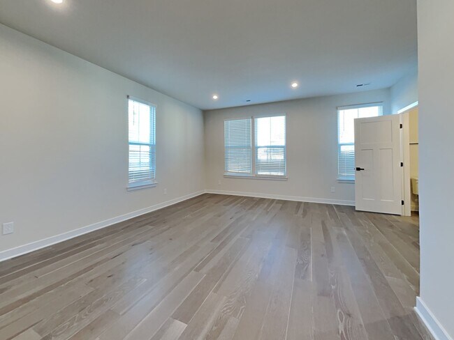 Photo - 1508 Aspire St