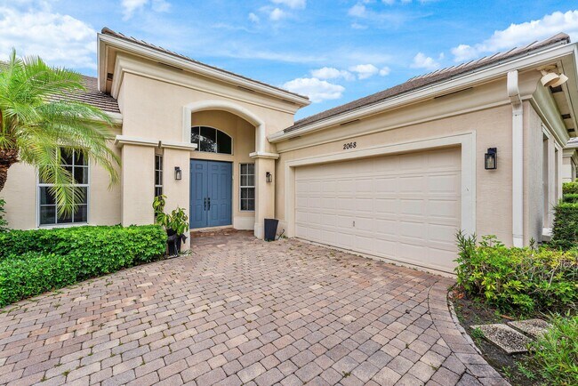 2068 Wightman Dr