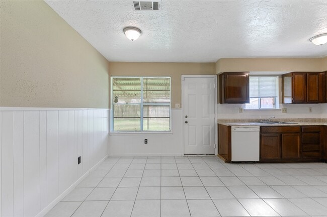 Photo - 10427 Huntington Pl Dr