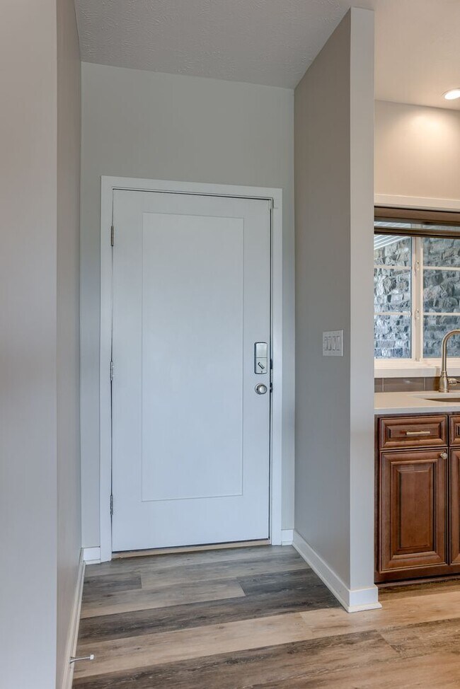 Photo - Must See Condo!! Unidad 107