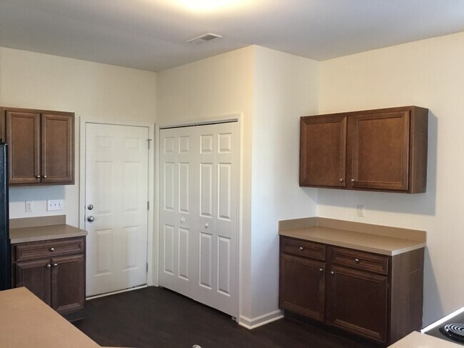 Photo - 2321 King Malcolm Ln