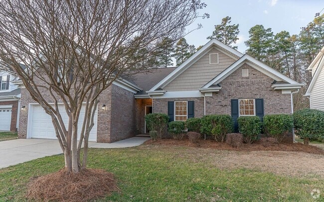 Building Photo - Available to Show Rental