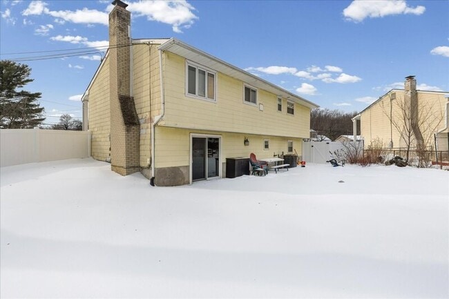 Photo - 5 Knollwood Dr