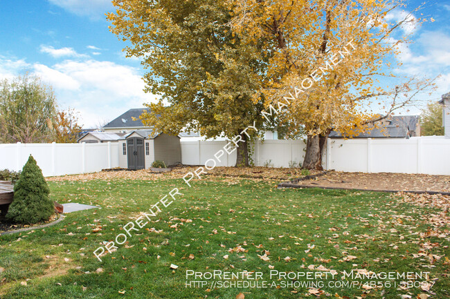 Photo - Spacious 4 Bed, 3.5 Bath Clinton Home