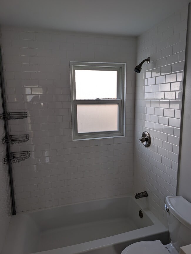 Photo - 94 North St Unit 1