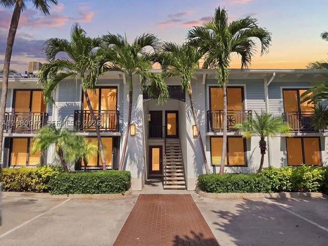 Building Photo - 1565 S Ocean Dr Unit 176