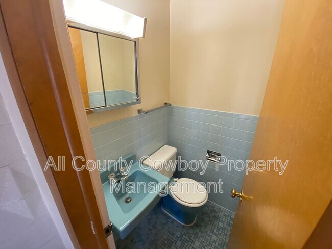 Photo - 1000 E Garfield St Unit Apt. 2