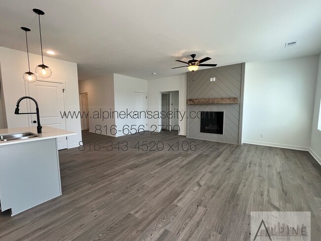 New Construction Available in Woodhaven