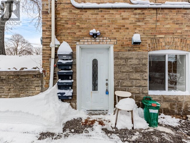 Photo - 121 Cheritan Ave