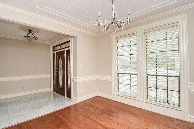 Photo - 127 Rush Haven Dr