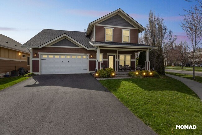 Photo - Stunning 3BR House with private beach acce...