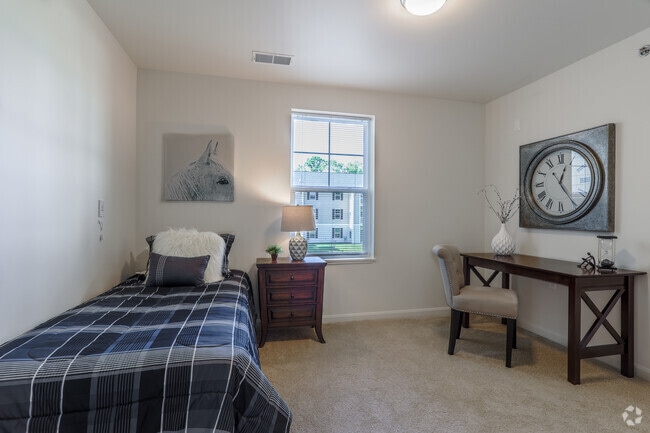 2nd Bedroom