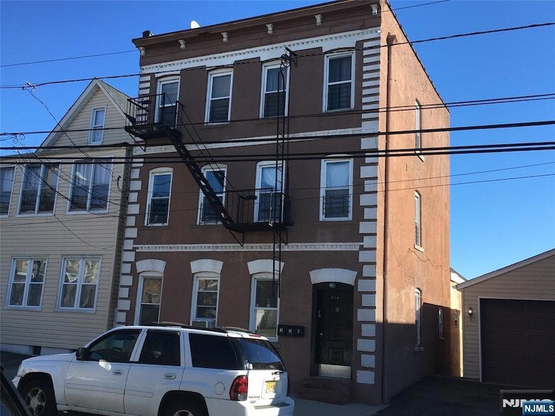 Photo - 214 Farnham Ave Apartment Unit 2