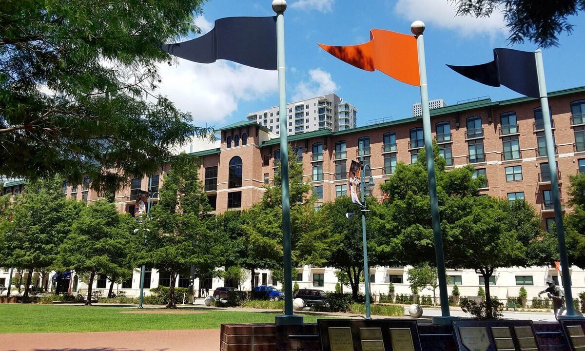 Photo - 500 Crawford St