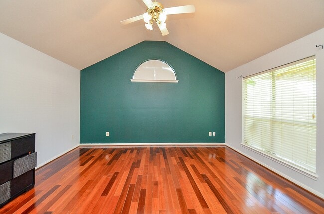 Building Photo - 5510 Poundstone Ct