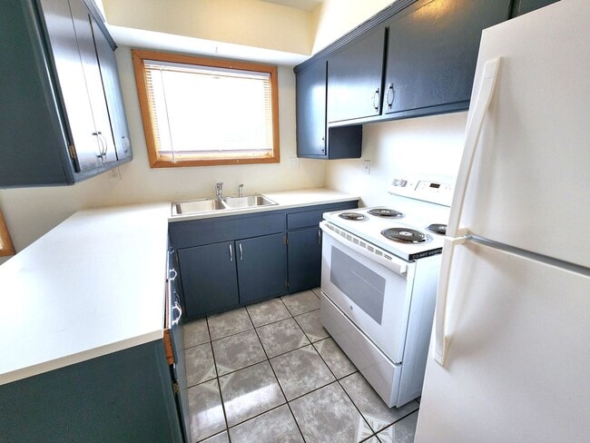 4309 N 91st St Unit Upper