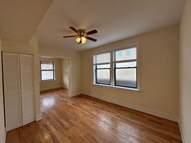 Photo - 338 Tudor Ct