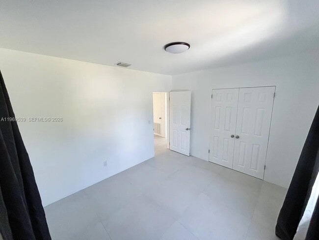 Photo - 601 De Leon Dr