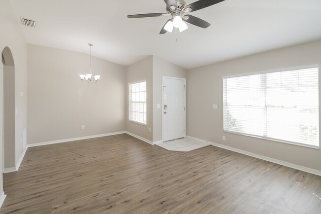 30511 Midtown Ct