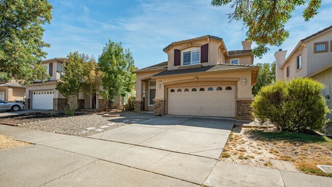 Photo - Rolling Hills Beauty! 4 Bedroom 3 Bath