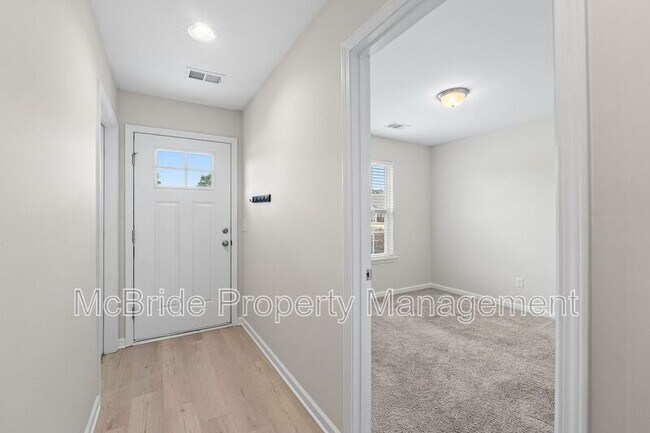 Photo - 959 Madrid Ct