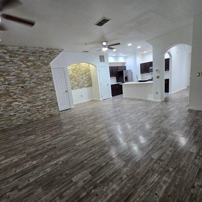 Photo - 2903 Grafton Dr