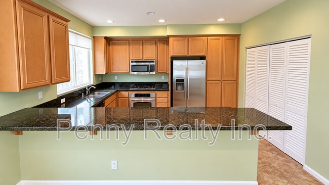 3011 Pacific Palm Way