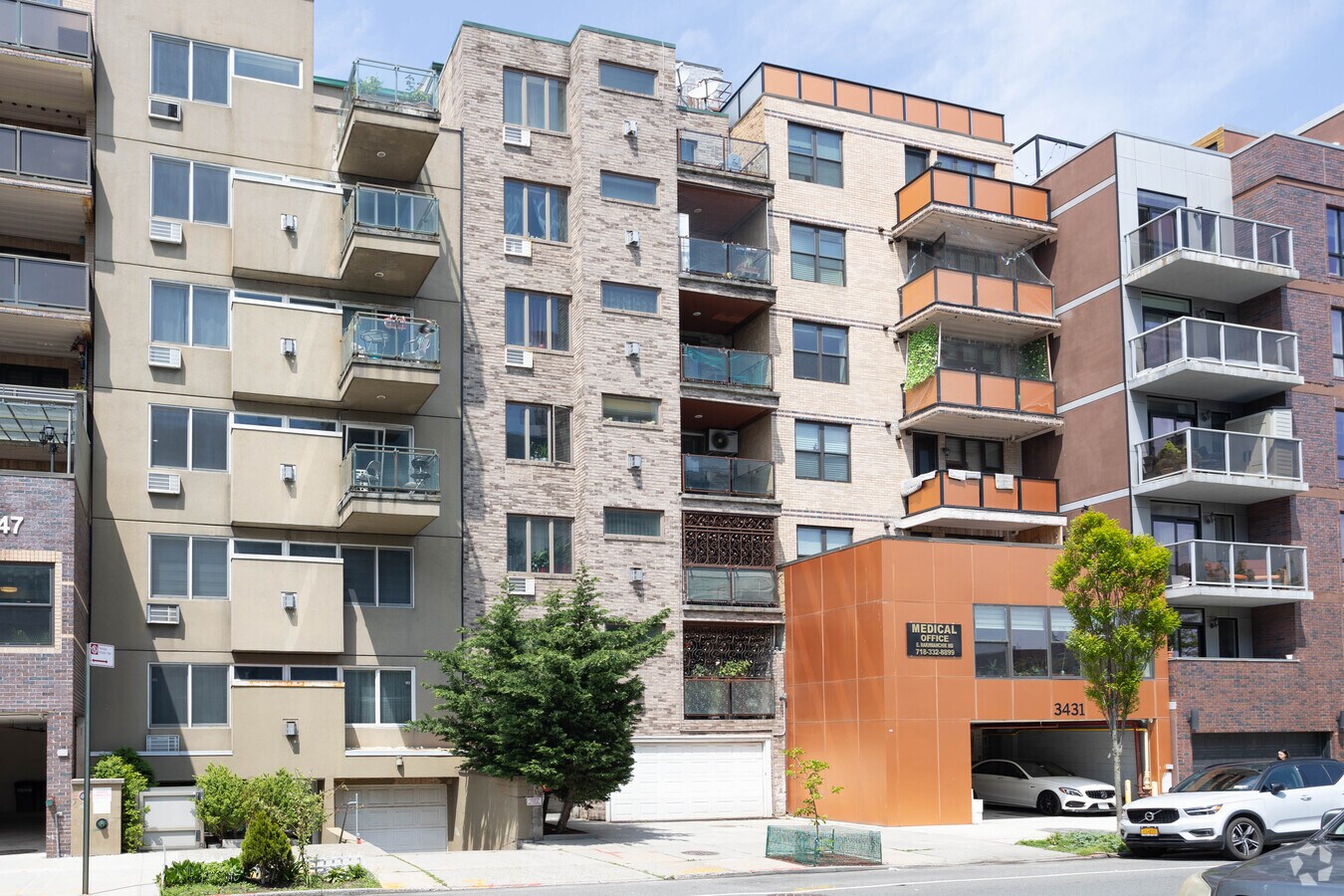 Photo - 3429 Guider Ave