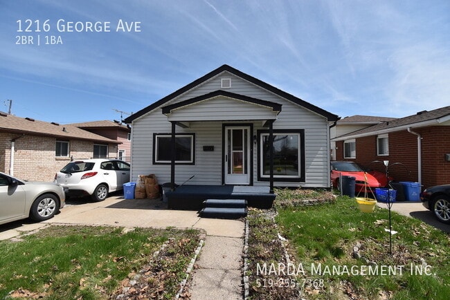 Building Photo - COZY 2 BED/1 BATH HOUSE IN EAST WINDSOR + UTILITIES