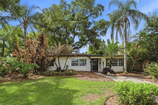 Photo - 2518 Weber St