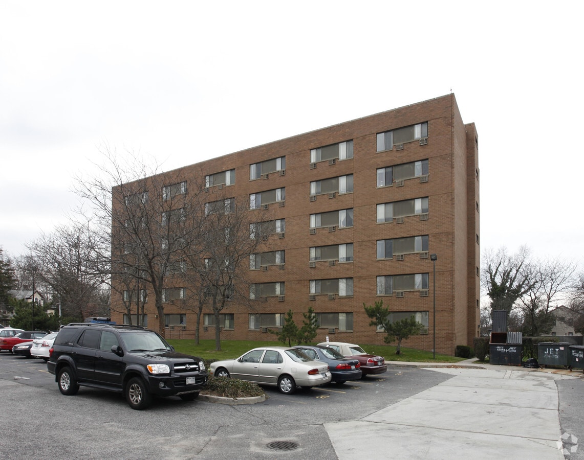 Photo - Baytowne Village